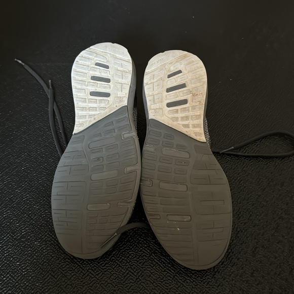 Adidas Men’s Grey Athletic Shoes - Picture 6 of 6